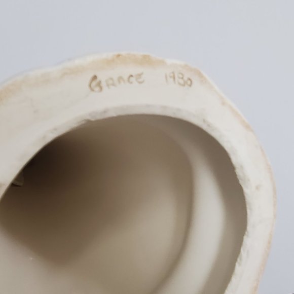 VTG Elegant Lady w/ Rose Tall Figurine Porcelain Ceramic Studio Pottery 1980 - Picture 8 of 8